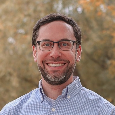 Photo of Dan Fleischman smiling